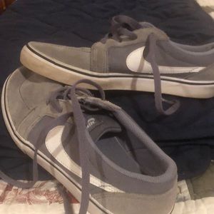 Nike SB Boys’ sneakers